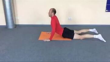 Vingrošanas terapija palīdzēs nostiprināt novājinātus muguras muskuļus ar osteohondrozi